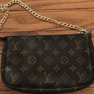 Louis Vuitton Monogram Pochette Bag